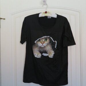 NWOT CAT Peeking Through Tee Black Medium (F67)